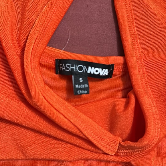 Fashion Nova Halted Top - Picture 2 of 2